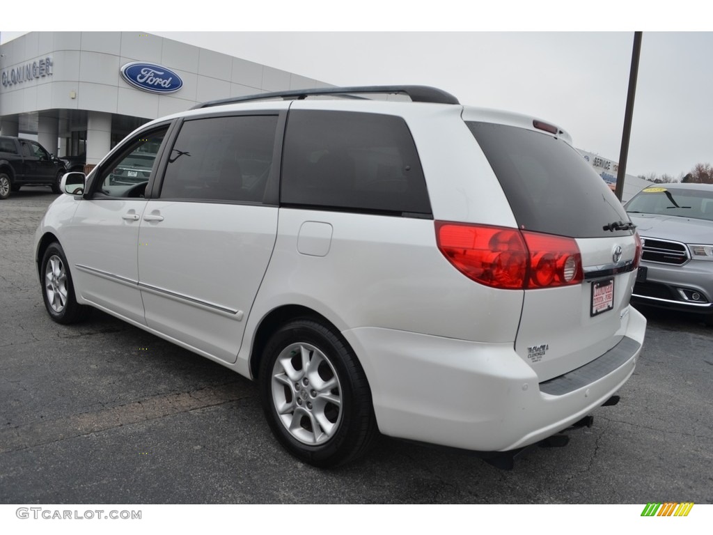 2006 Sienna XLE - Natural White / Stone Gray photo #4