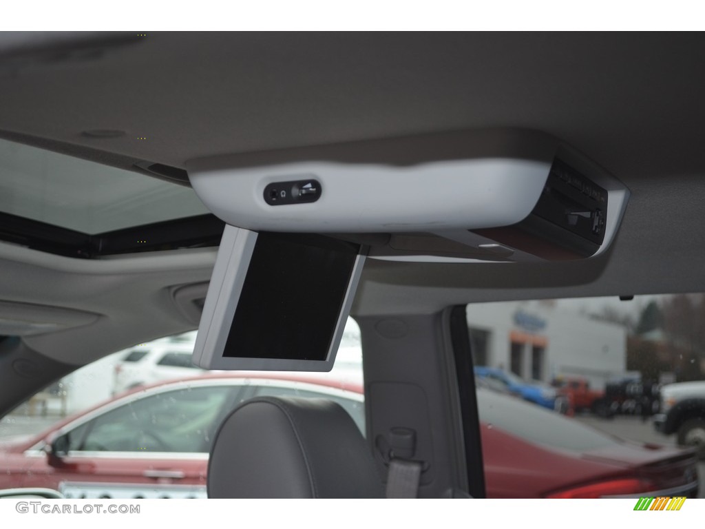 2006 Sienna XLE - Natural White / Stone Gray photo #25