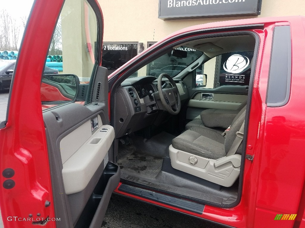 2010 F150 STX Regular Cab - Vermillion Red / Medium Stone photo #6