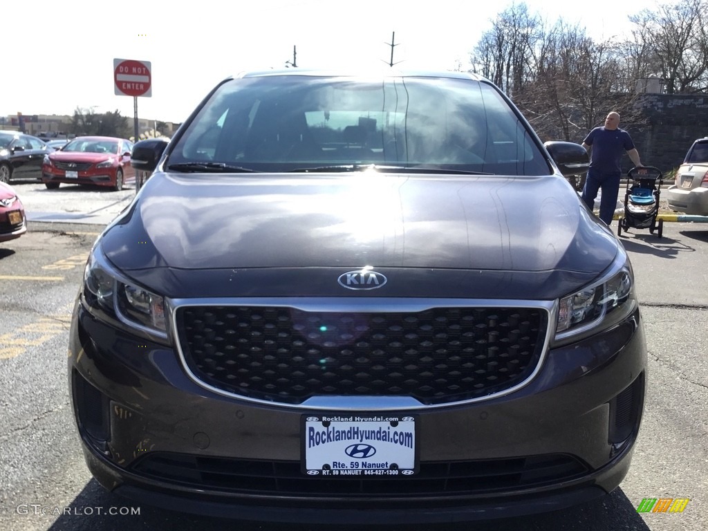 2017 Sedona LX - Titanium Bronze / Camel Beige photo #2