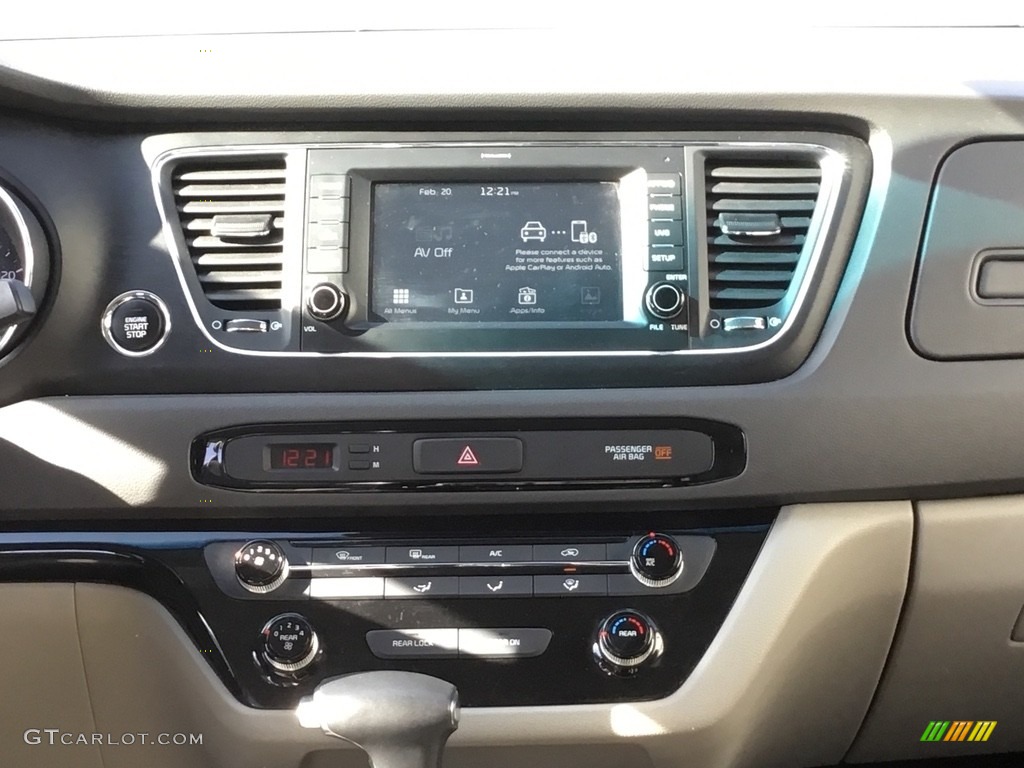 2017 Sedona LX - Titanium Bronze / Camel Beige photo #12