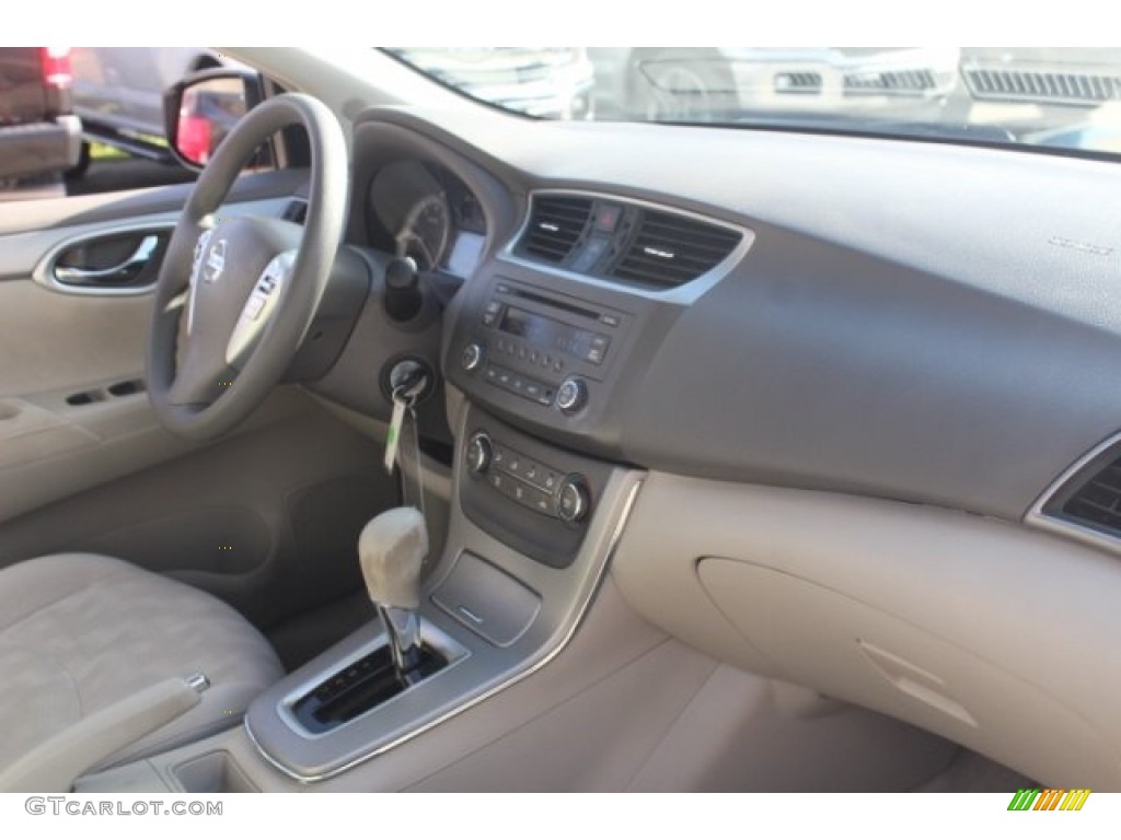 2013 Sentra SV - Red Brick / Marble Gray photo #31