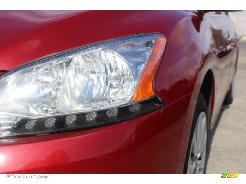 2013 Sentra SV - Red Brick / Marble Gray photo #33