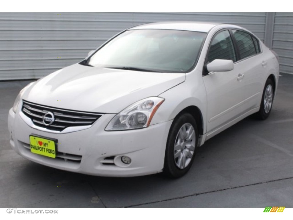 2012 Altima 2.5 S - Winter Frost White / Charcoal photo #3