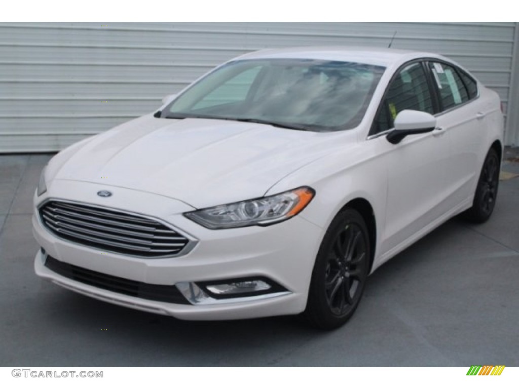 2018 Fusion SE - White Platinum / Ebony photo #3