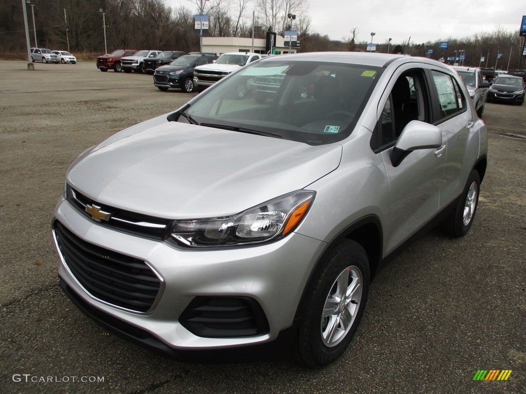 2018 Trax LS AWD - Silver Ice Metallic / Jet Black photo #6