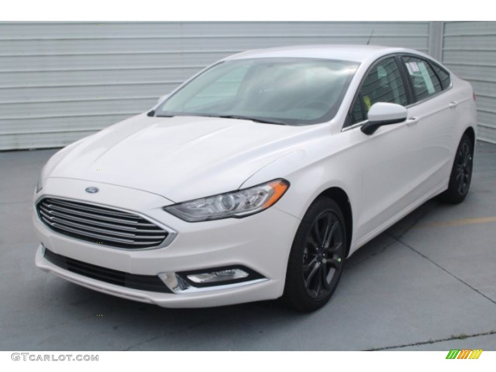2018 Fusion SE - White Platinum / Ebony photo #3
