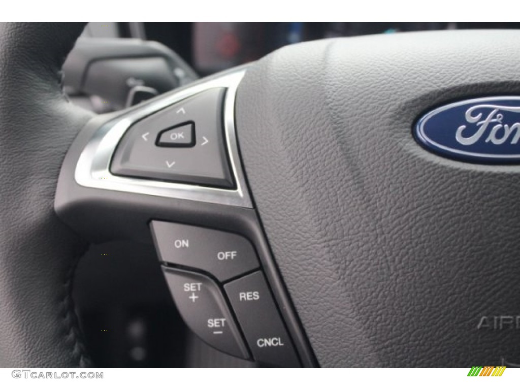 2018 Fusion SE - White Platinum / Ebony photo #21