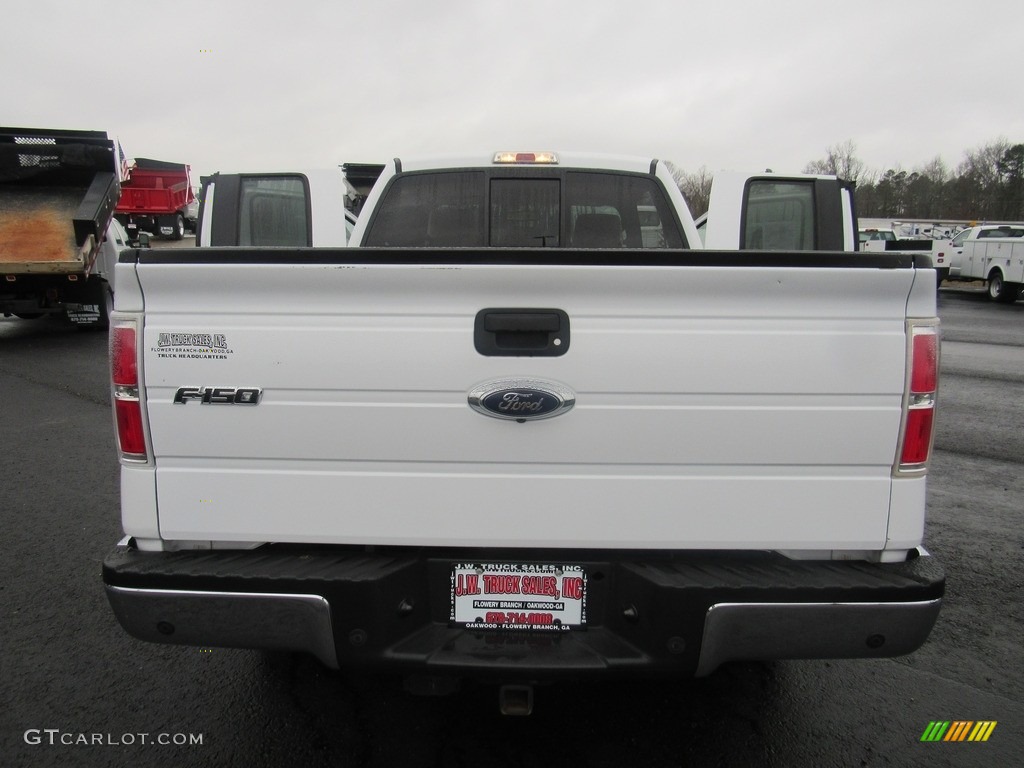 2014 F150 XLT SuperCab 4x4 - Oxford White / Pale Adobe photo #35