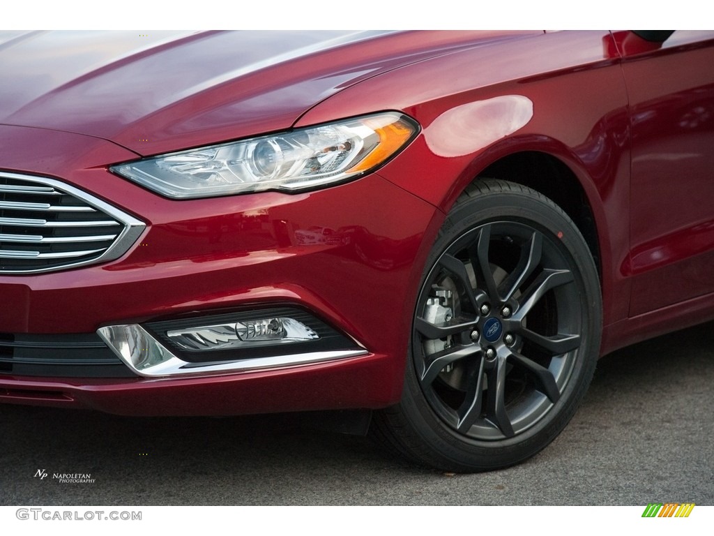 2018 Fusion SE - Ruby Red / Ebony photo #2