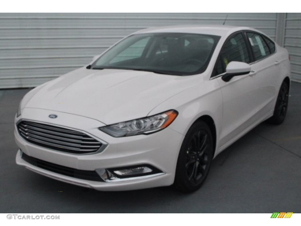 2018 Fusion SE - White Platinum / Ebony photo #3