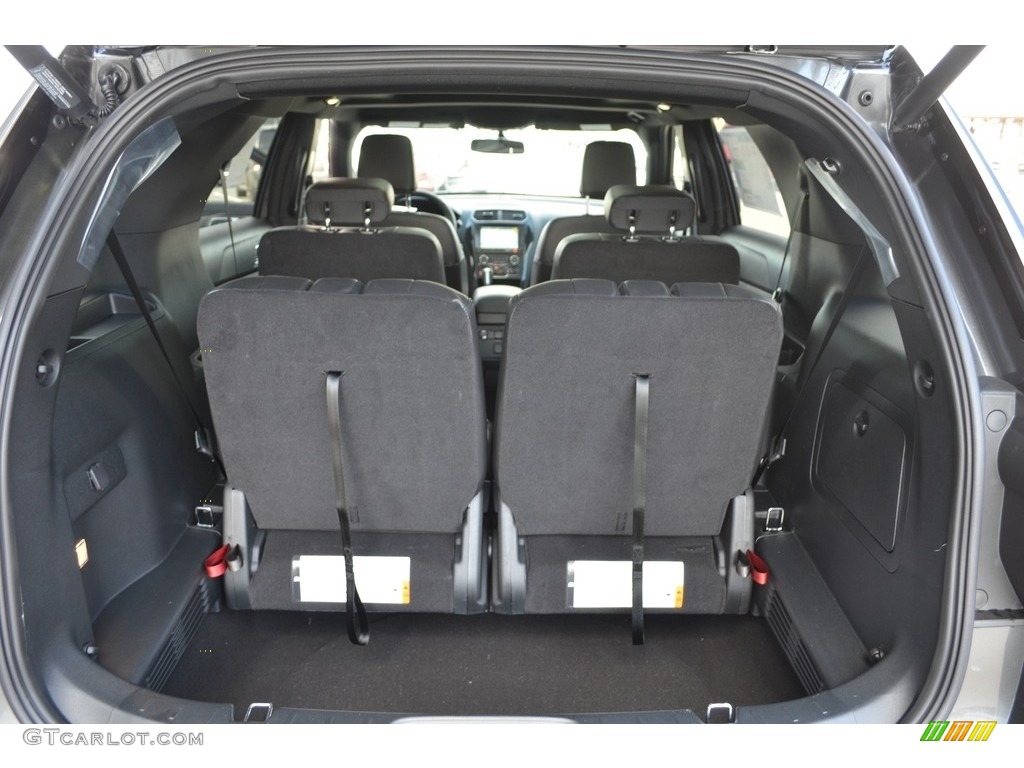 2018 Explorer XLT 4WD - Magnetic Metallic / Ebony Black photo #10