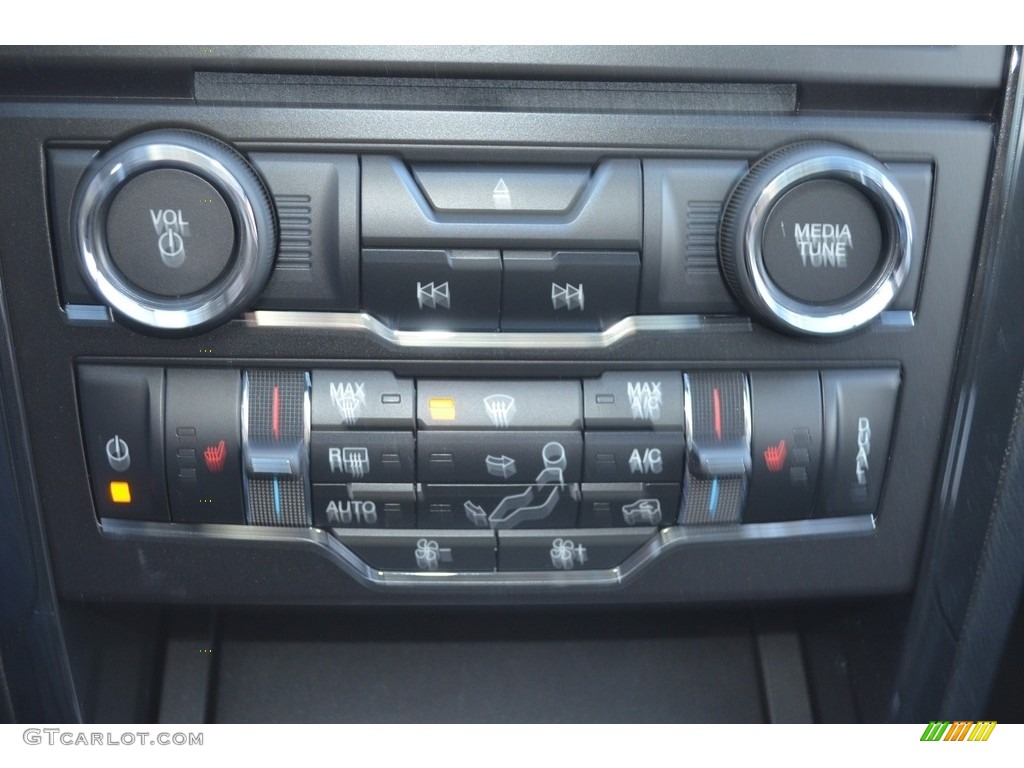 2018 Explorer XLT 4WD - Magnetic Metallic / Ebony Black photo #17