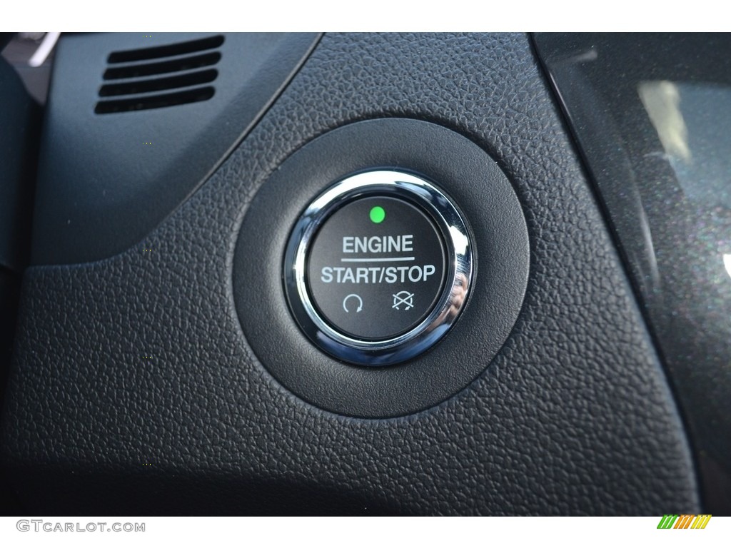 2018 Explorer XLT 4WD - Magnetic Metallic / Ebony Black photo #22