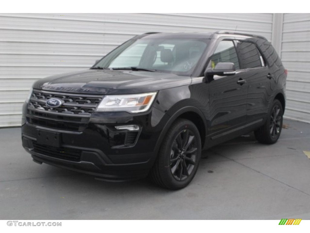 2018 Explorer XLT - Shadow Black / Ebony Black photo #3