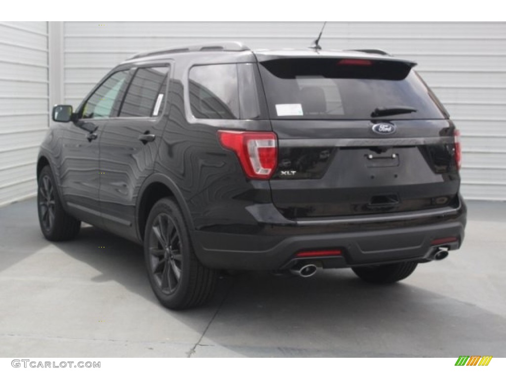 2018 Explorer XLT - Shadow Black / Ebony Black photo #6