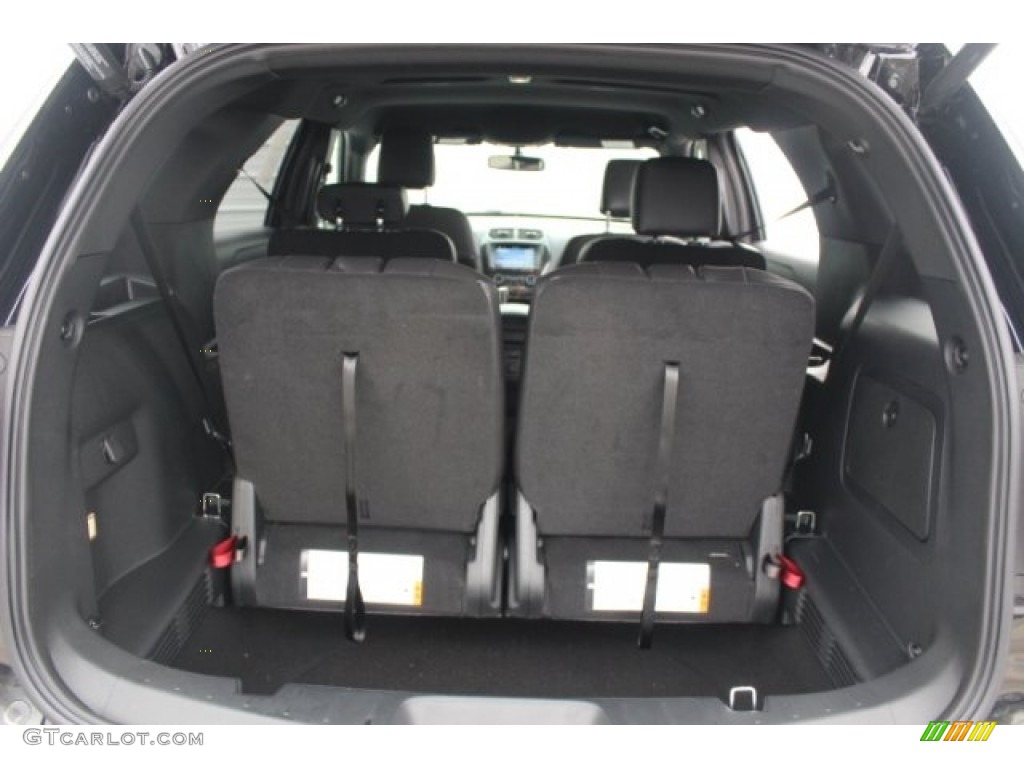 2018 Explorer XLT - Shadow Black / Ebony Black photo #27