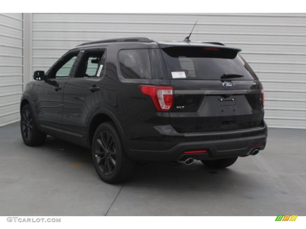 2018 Explorer XLT - Shadow Black / Ebony Black photo #6