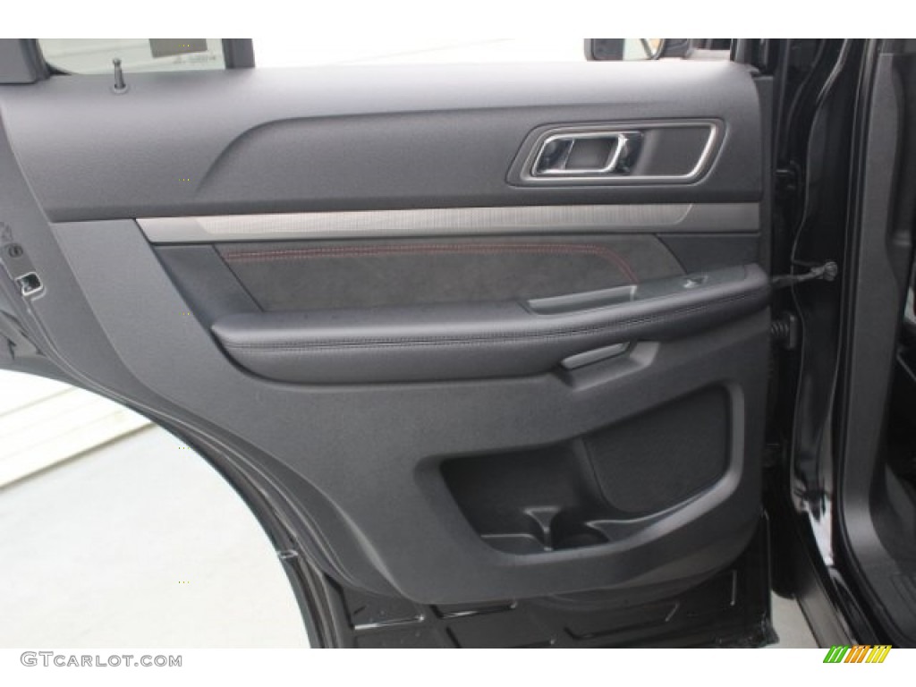 2018 Explorer XLT - Shadow Black / Ebony Black photo #23
