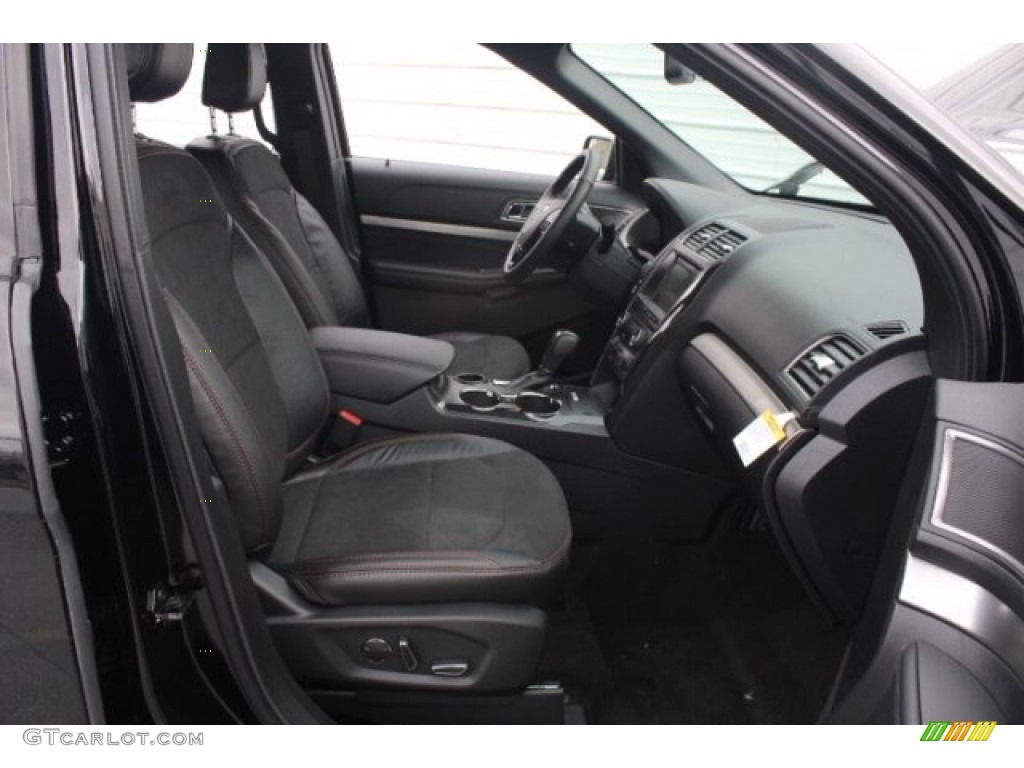 2018 Explorer XLT - Shadow Black / Ebony Black photo #33