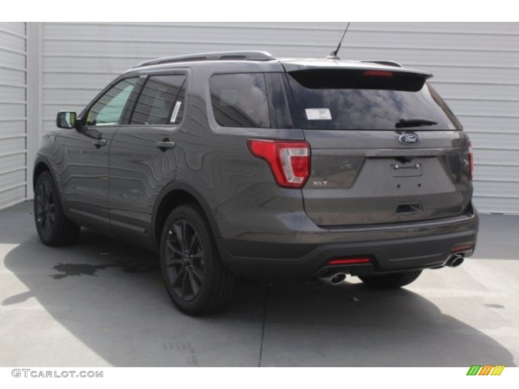 2018 Explorer XLT - Magnetic Metallic / Ebony Black photo #6