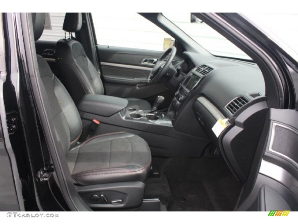 2018 Explorer XLT - Shadow Black / Ebony Black photo #33