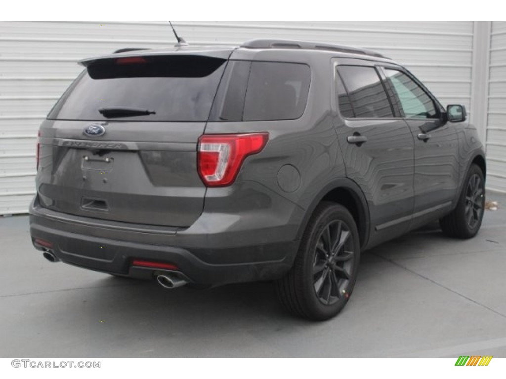 2018 Explorer XLT - Magnetic Metallic / Ebony Black photo #8