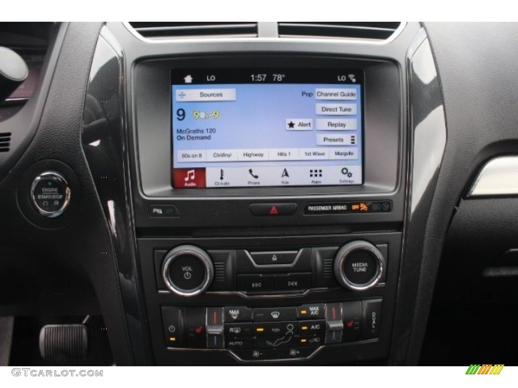 2018 Explorer XLT - Magnetic Metallic / Ebony Black photo #17