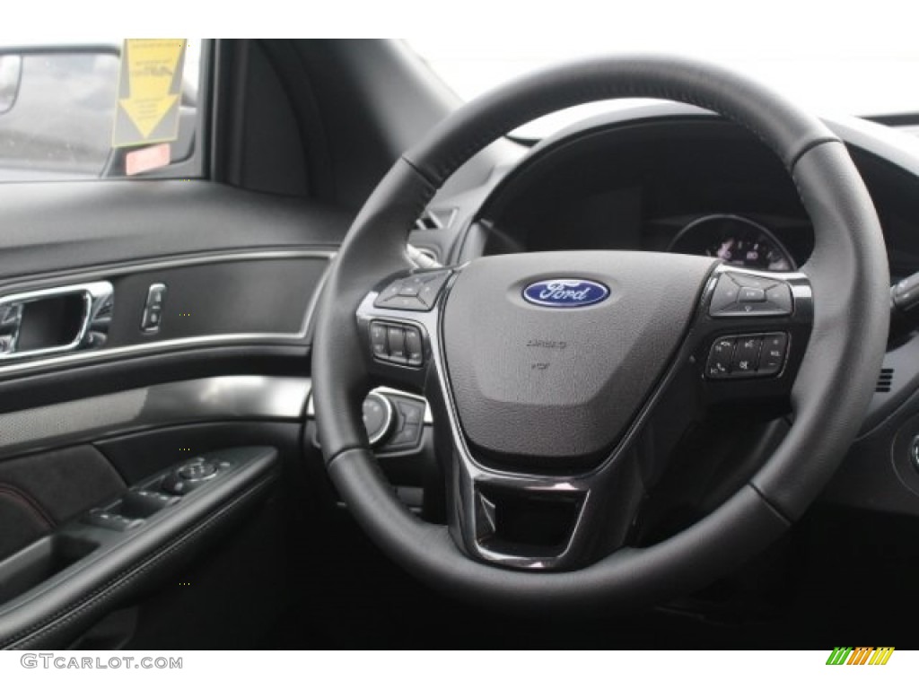 2018 Explorer XLT - Magnetic Metallic / Ebony Black photo #26