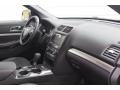 2018 Magnetic Metallic Ford Explorer XLT  photo #32