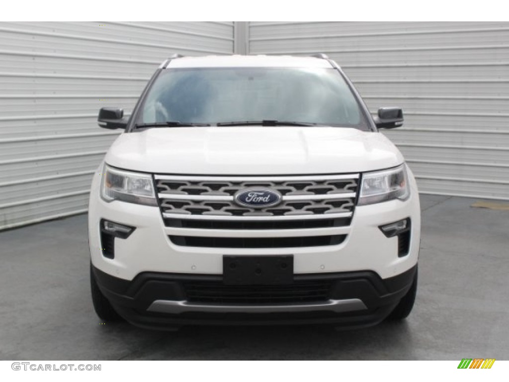 2018 Explorer XLT - White Platinum / Ebony Black photo #2