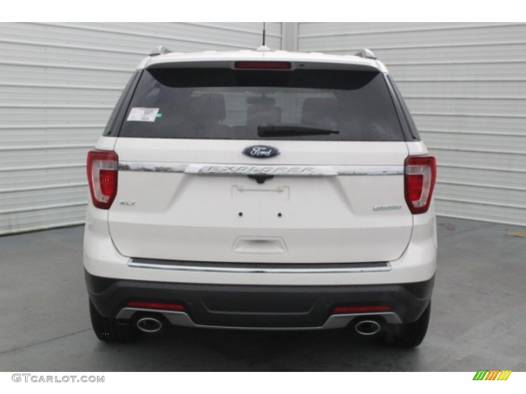2018 Explorer XLT - White Platinum / Ebony Black photo #7