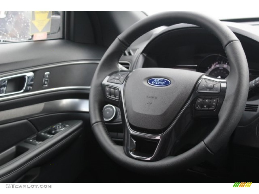 2018 Explorer XLT - White Platinum / Ebony Black photo #26