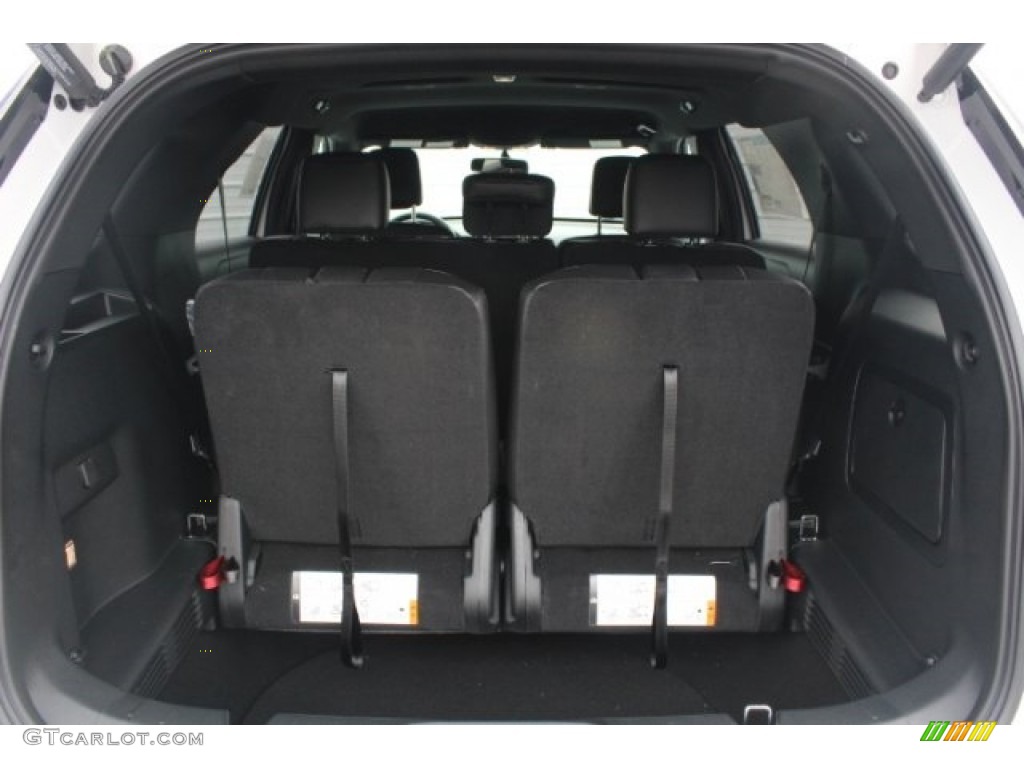 2018 Explorer XLT - White Platinum / Ebony Black photo #27