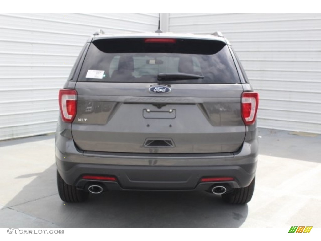 2018 Explorer XLT - Magnetic Metallic / Ebony Black photo #7
