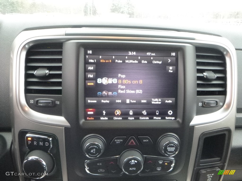 2018 1500 Big Horn Quad Cab 4x4 - Bright White / Black/Diesel Gray photo #17