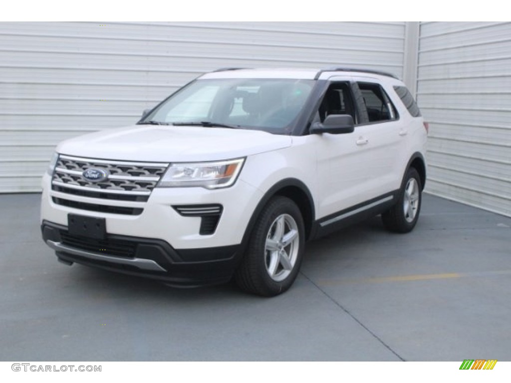 2018 Explorer XLT - White Platinum / Ebony Black photo #3
