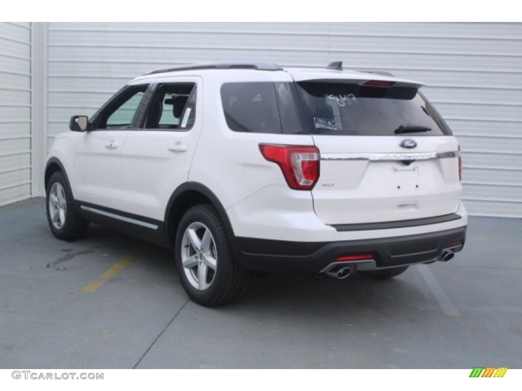 2018 Explorer XLT - White Platinum / Ebony Black photo #6