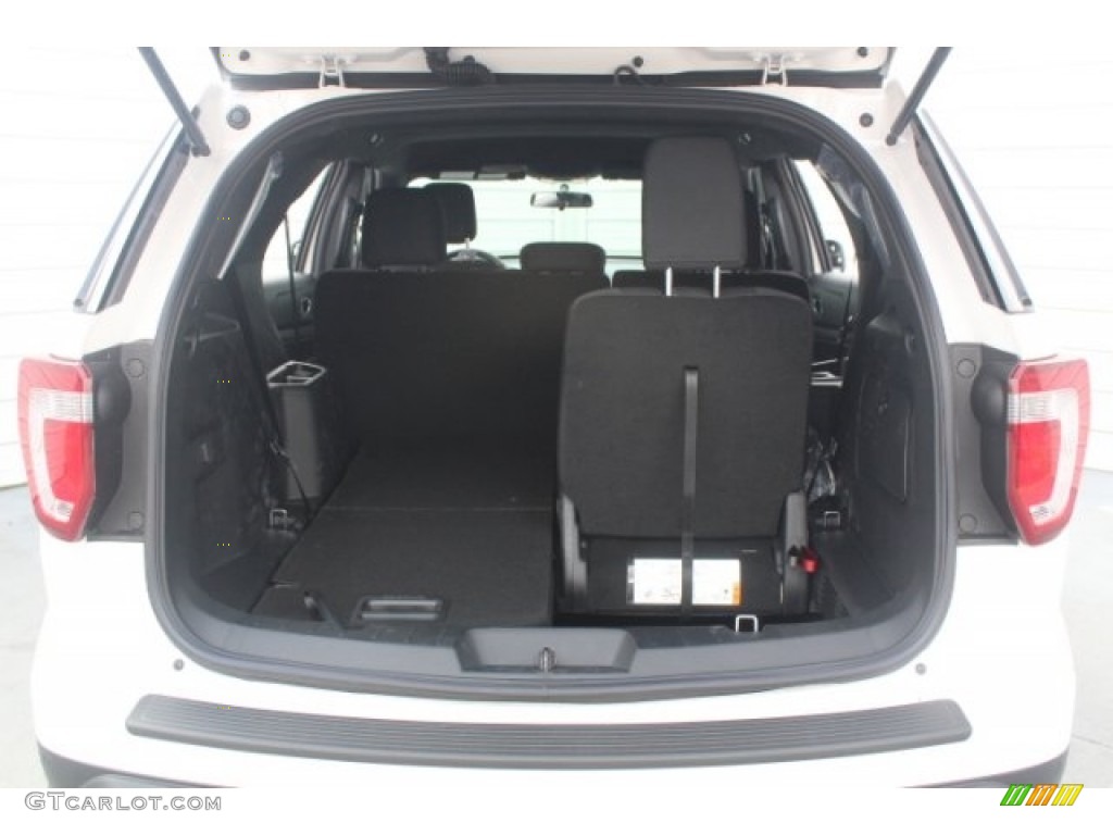 2018 Explorer XLT - White Platinum / Ebony Black photo #25