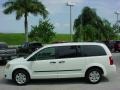 Stone White - Grand Caravan SE Photo No. 7