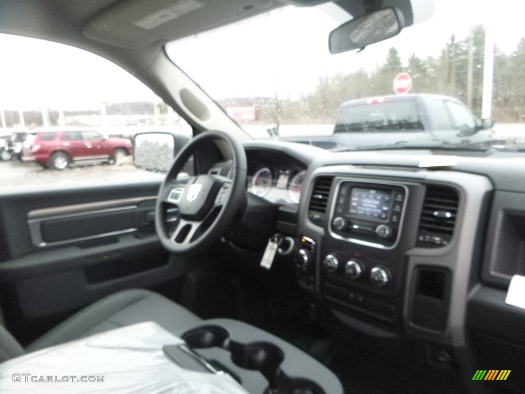 2018 1500 Tradesman Regular Cab 4x4 - Bright White / Black/Diesel Gray photo #11