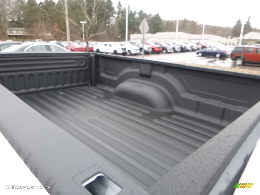 2018 1500 Tradesman Regular Cab 4x4 - Bright White / Black/Diesel Gray photo #12