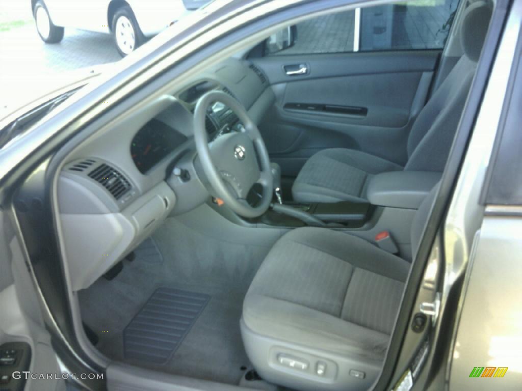 2005 Camry LE - Phantom Gray Pearl / Gray photo #6