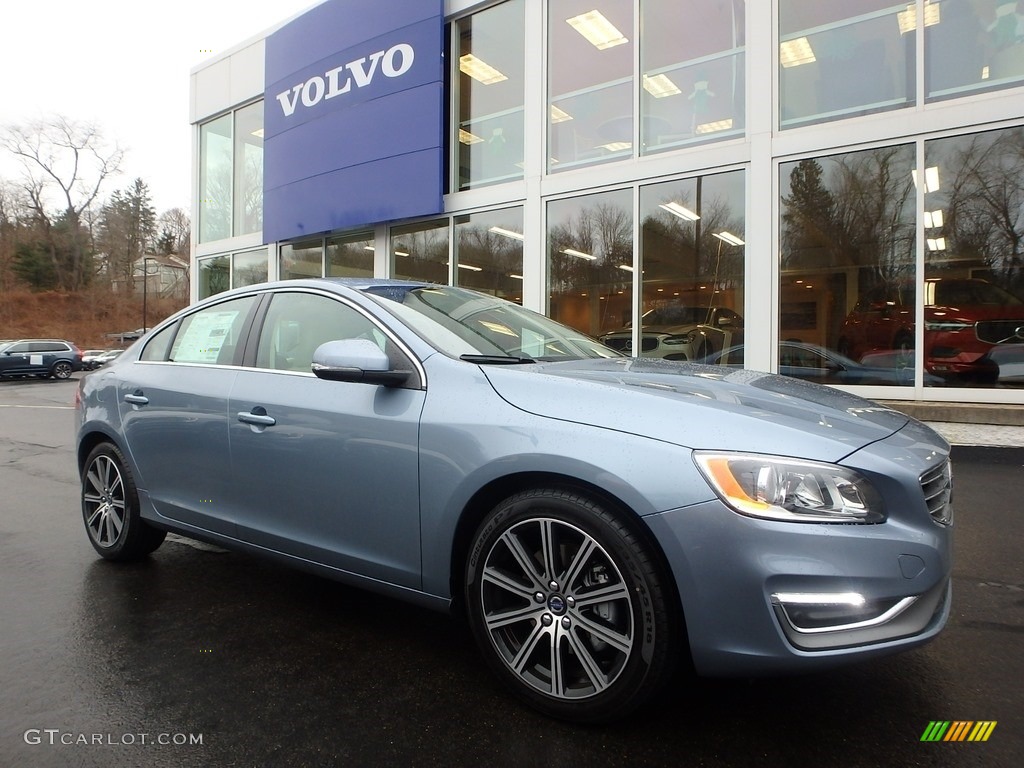2018 S60 T5 AWD - Mussel Blue Metallic / Beige photo #1