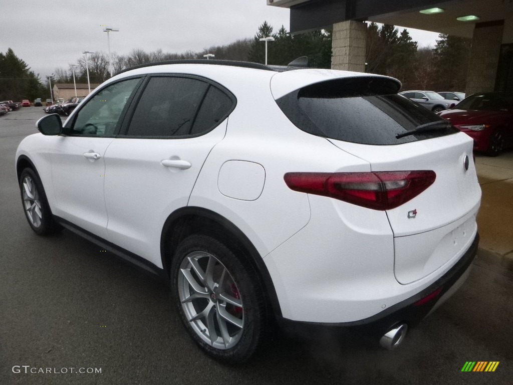 2018 Stelvio Ti AWD - Alfa White / Black/Black photo #4