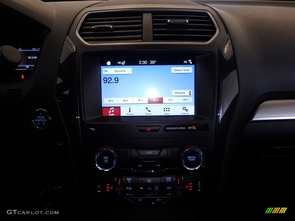 2018 Explorer XLT 4WD - Oxford White / Ebony Black photo #13
