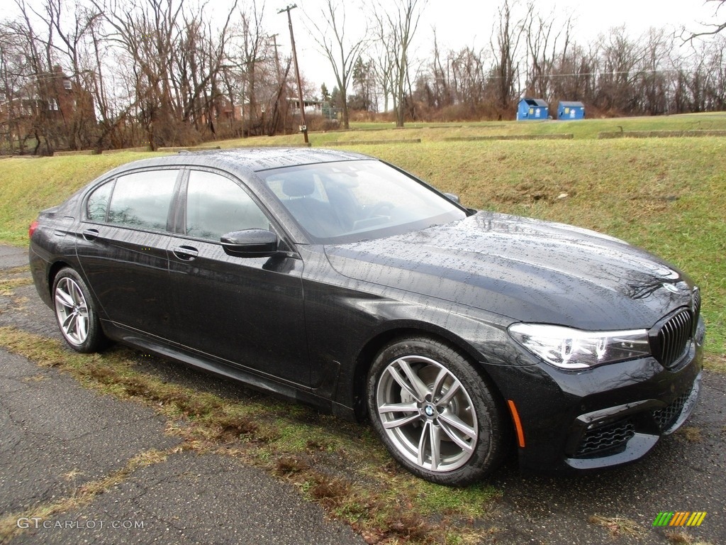 2018 7 Series 740i xDrive Sedan - Black Sapphire Metallic / Black photo #1