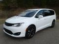 Front 3/4 View of 2018 Pacifica Touring Plus