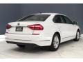 Pure White - Passat S Sedan Photo No. 32