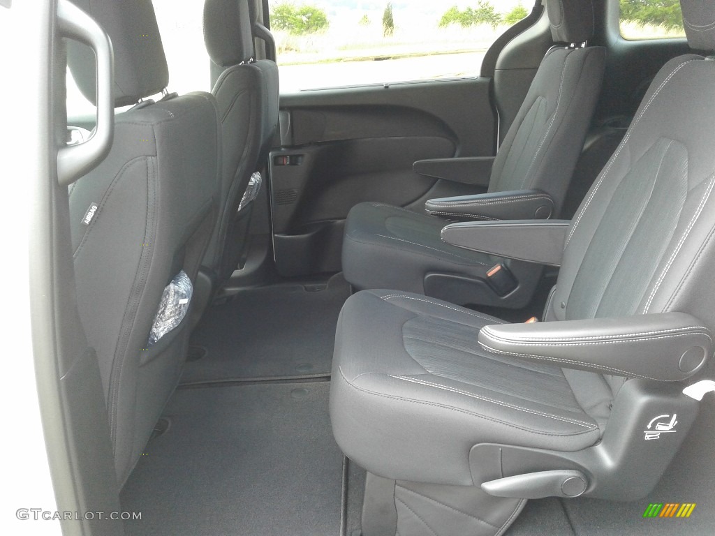 Black/Diesel Interior 2018 Chrysler Pacifica Touring Plus Photo #125606275